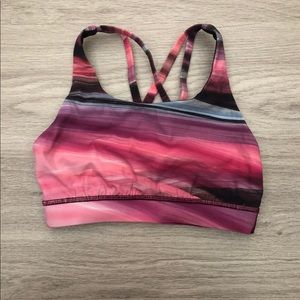 Lululemon sports bra✨